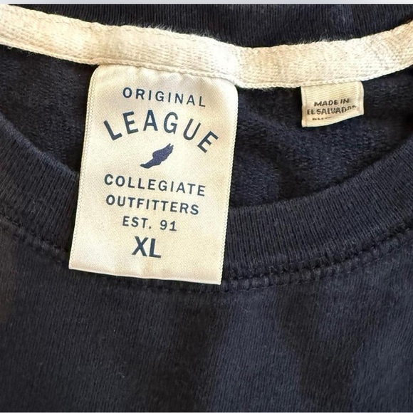 Women’s Penn State Navy Blue Crewneck Sweatshirt - Picture 4 of 4